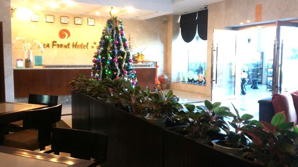 Sea Front Hotel Da Nang Exterior photo