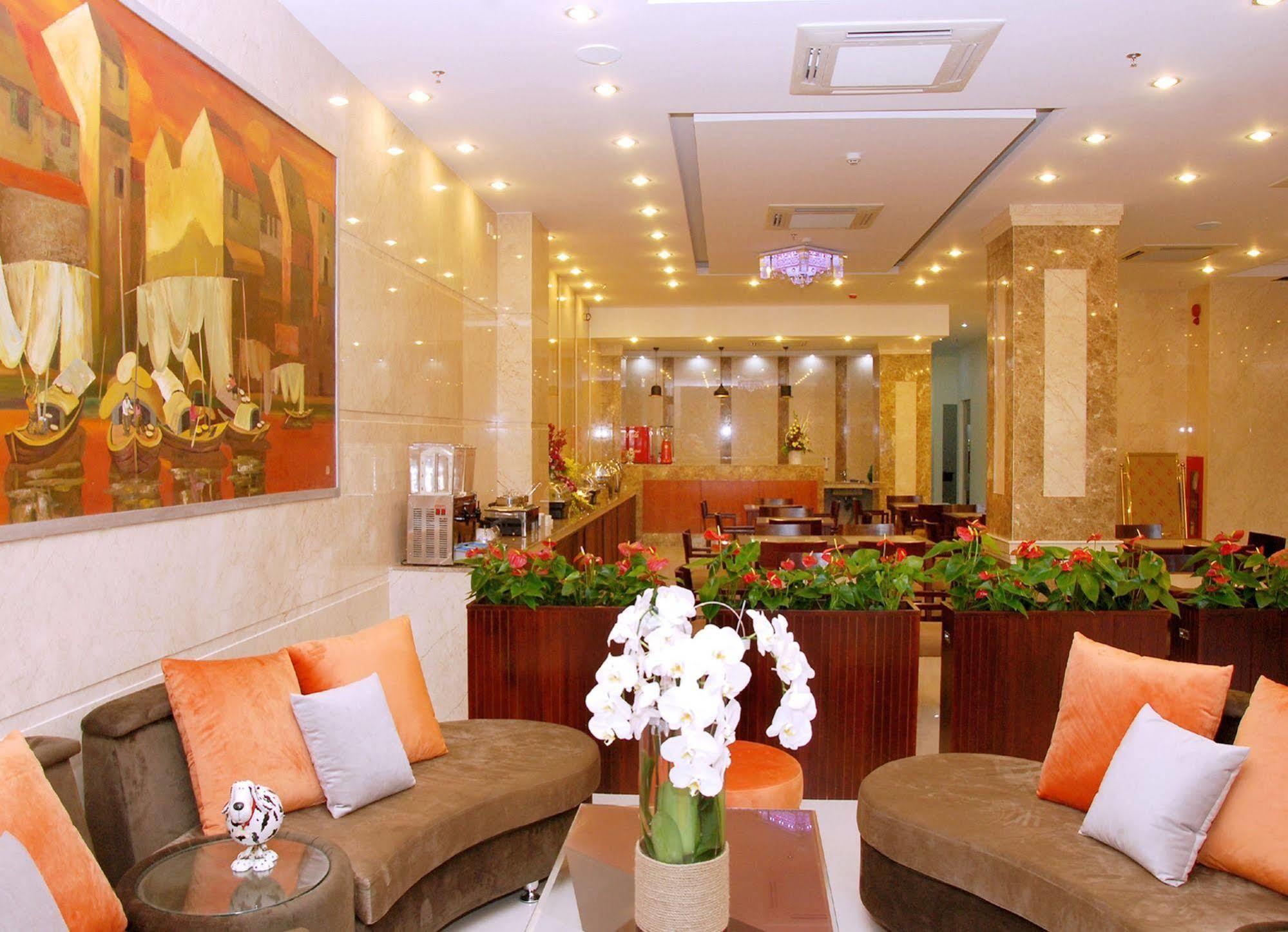 Sea Front Hotel Da Nang Exterior photo
