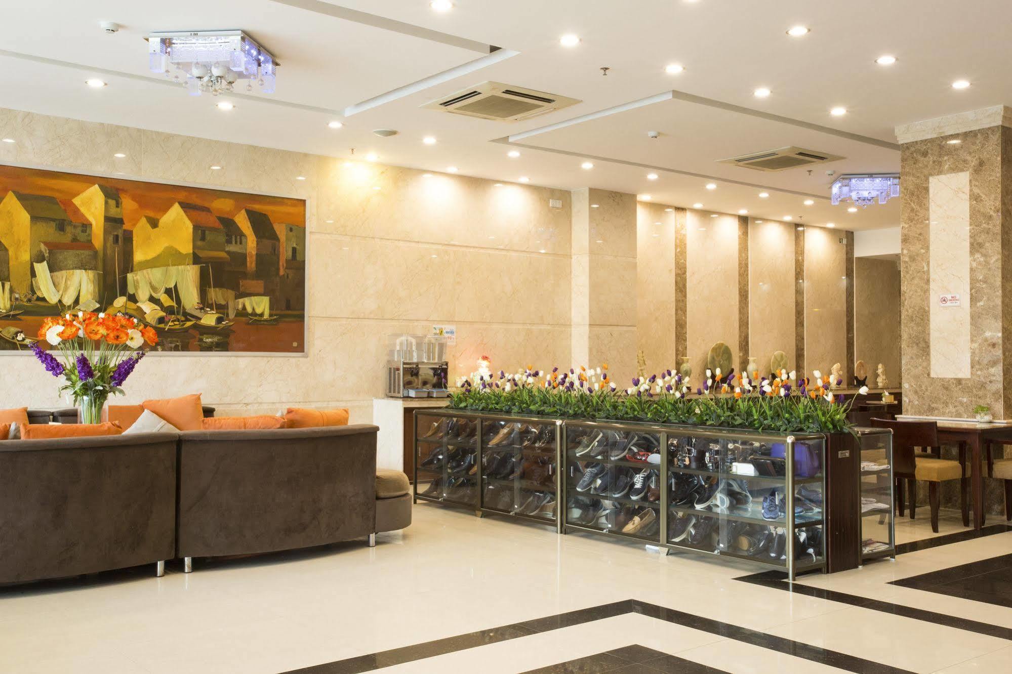 Sea Front Hotel Da Nang Exterior photo