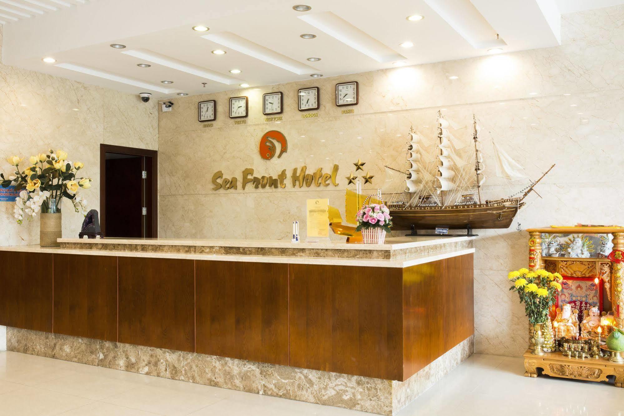Sea Front Hotel Da Nang Exterior photo